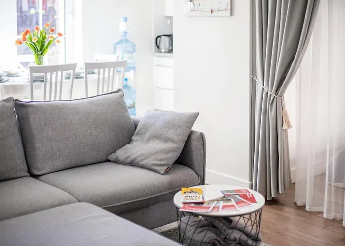 3 Bedroom 24h Self Check In, Free Parking, Ac, Fireplace アパート