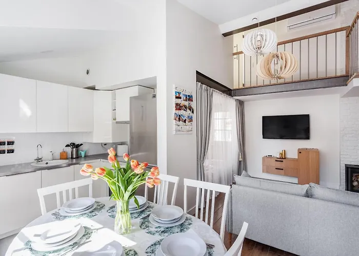 3 Bedroom 24h Self Check In, Free Parking, Ac, Fireplace Appartamento Vilnius